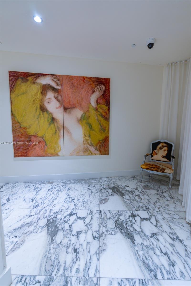 image Icon Brickell87