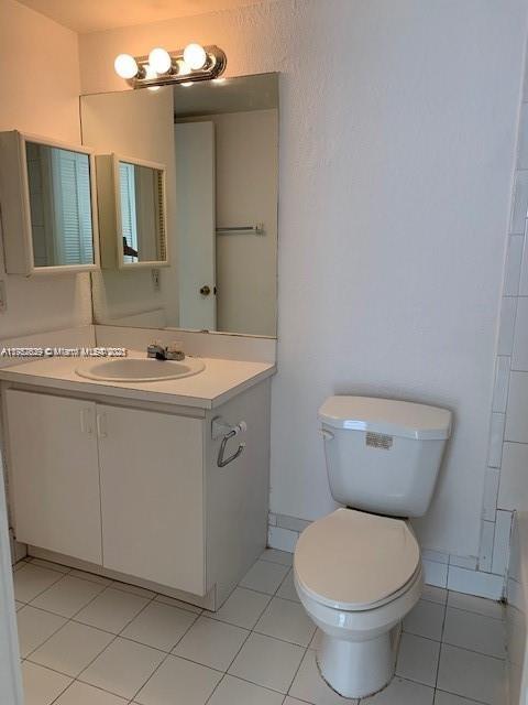 9350 Fontainebleau Blvd #209 Miami, FL 33172