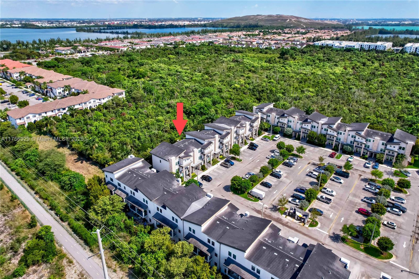 image Highland At Park Central22