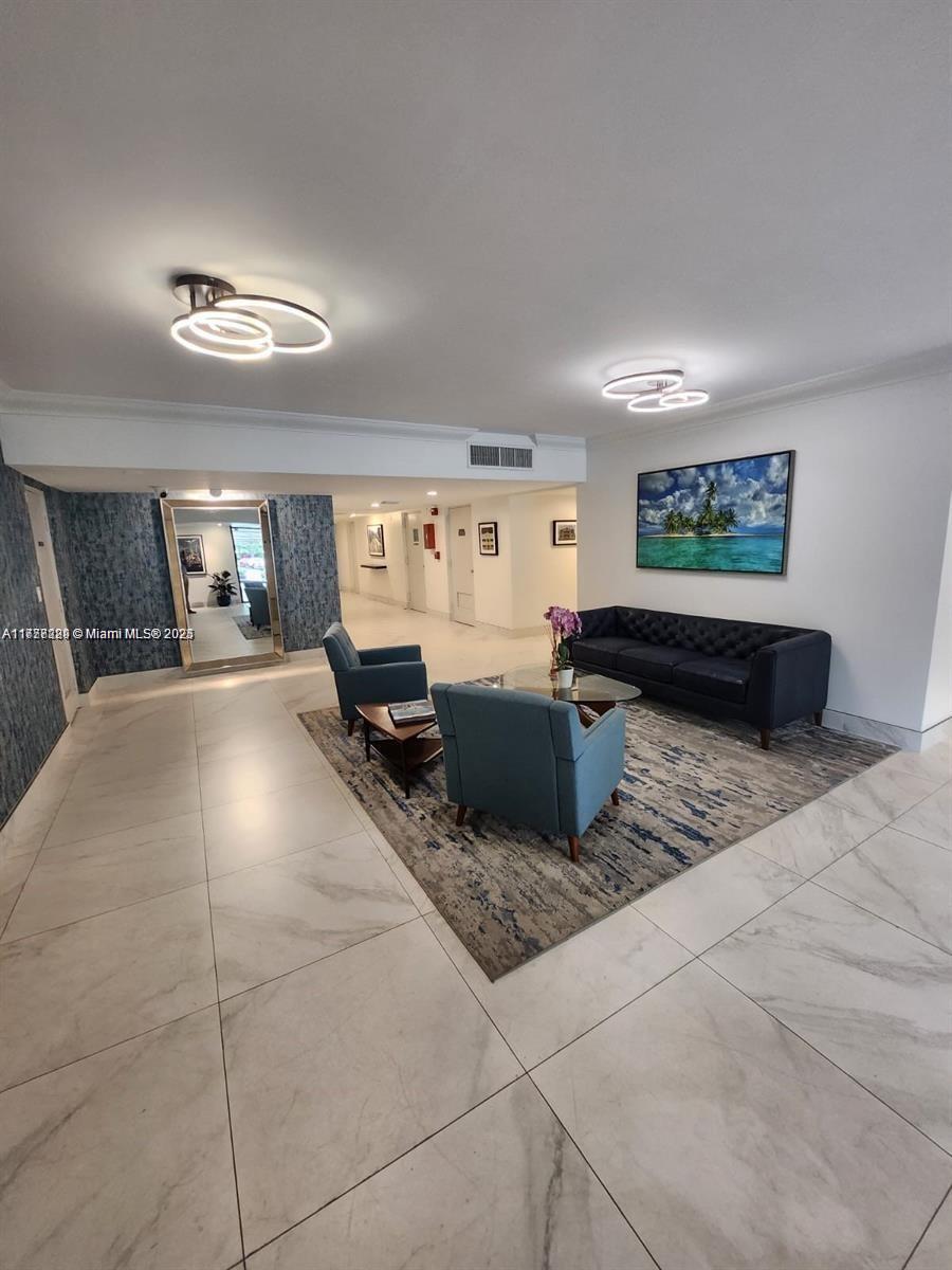 806 Cypress Grv Ln #403,Pompano Beach, FL 33069