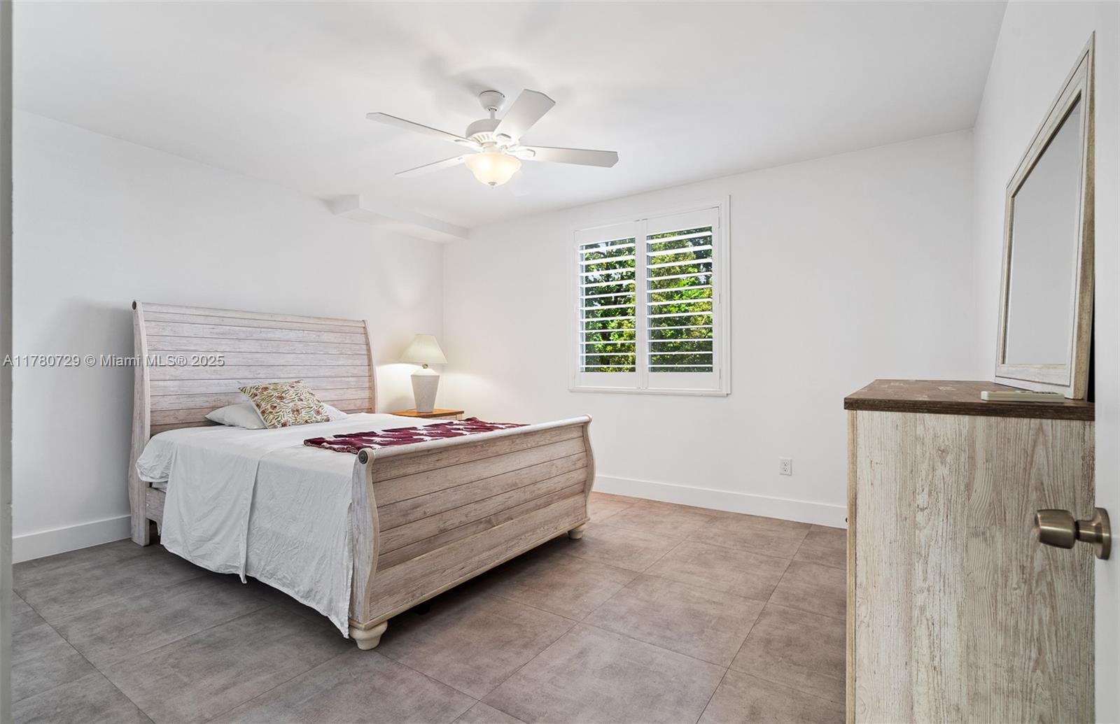 image The Dania Place26