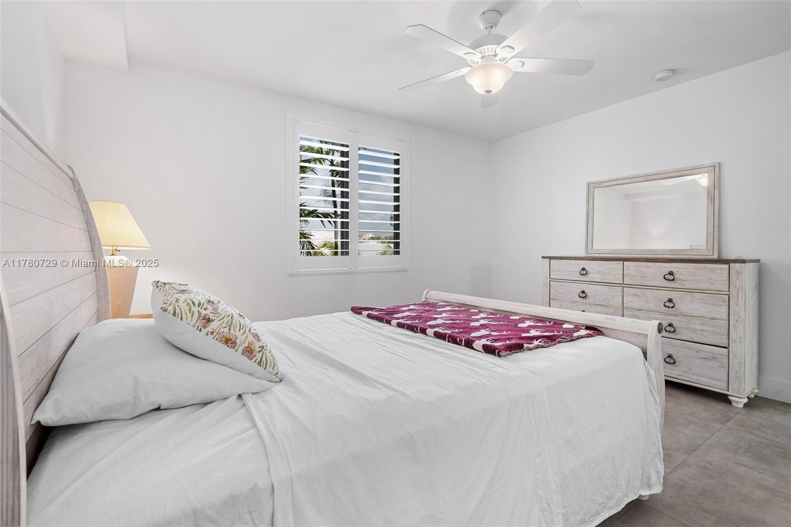 image The Dania Place28