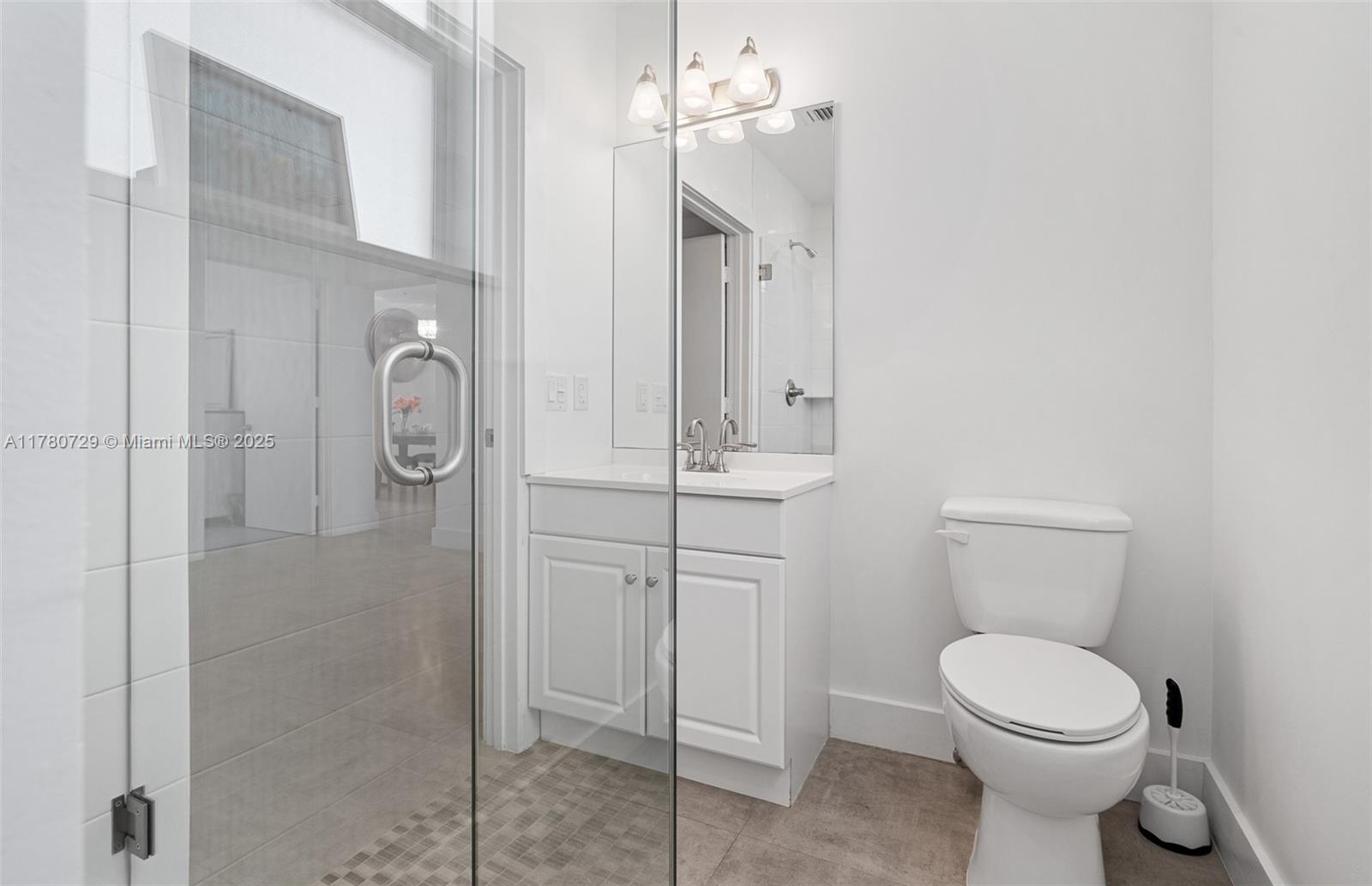 image The Dania Place34