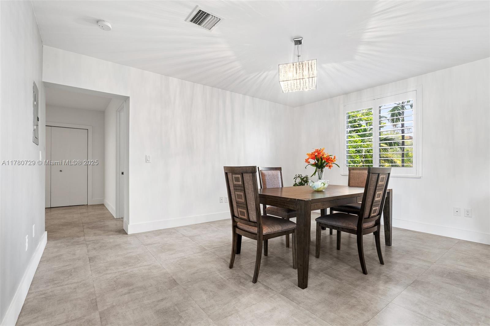 image The Dania Place44