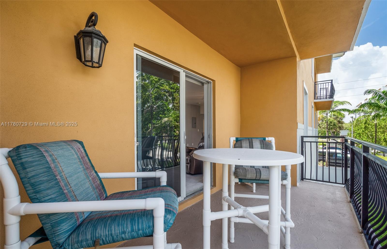 image The Dania Place48