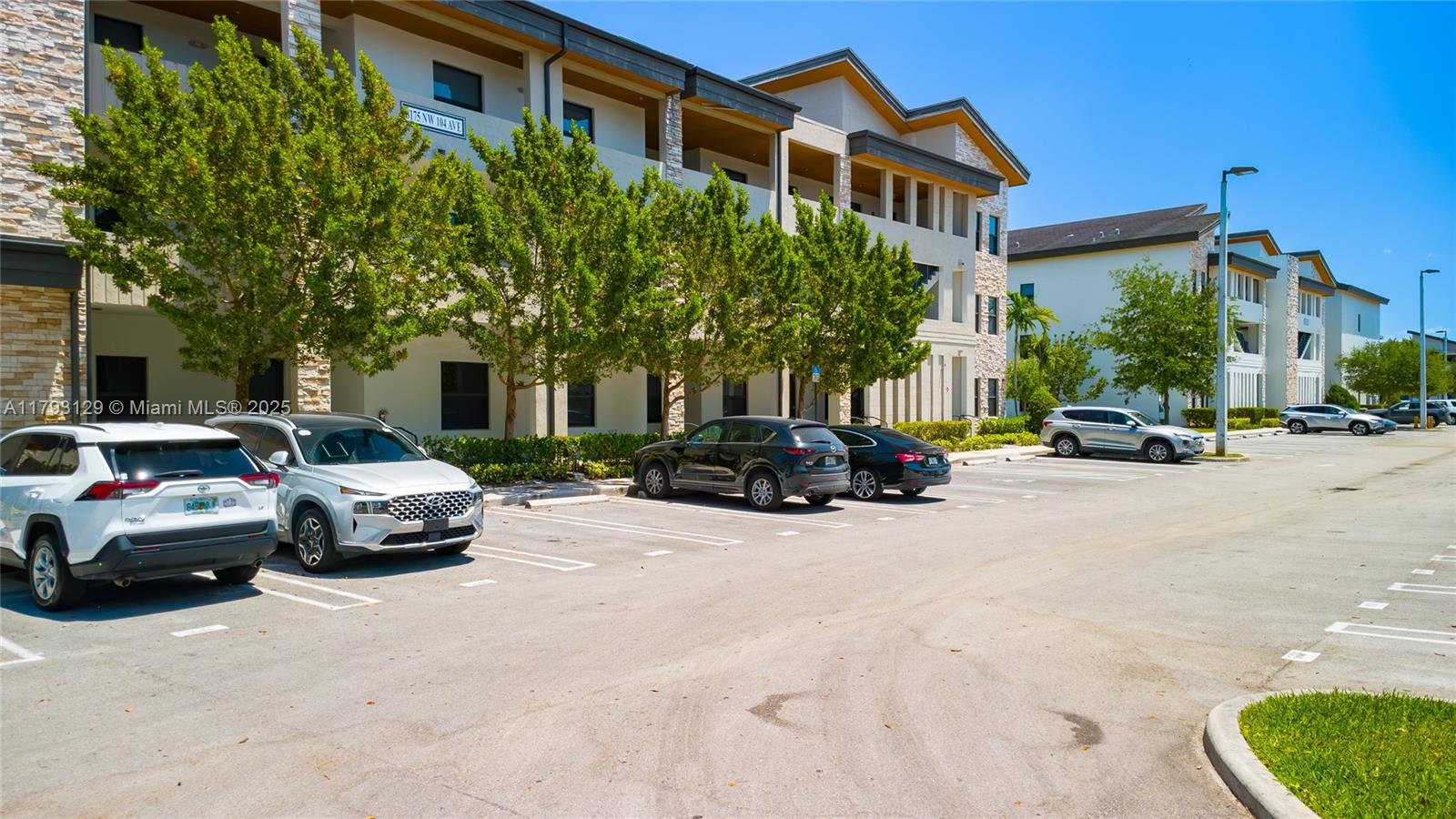 8175 NW 104th Ave #25