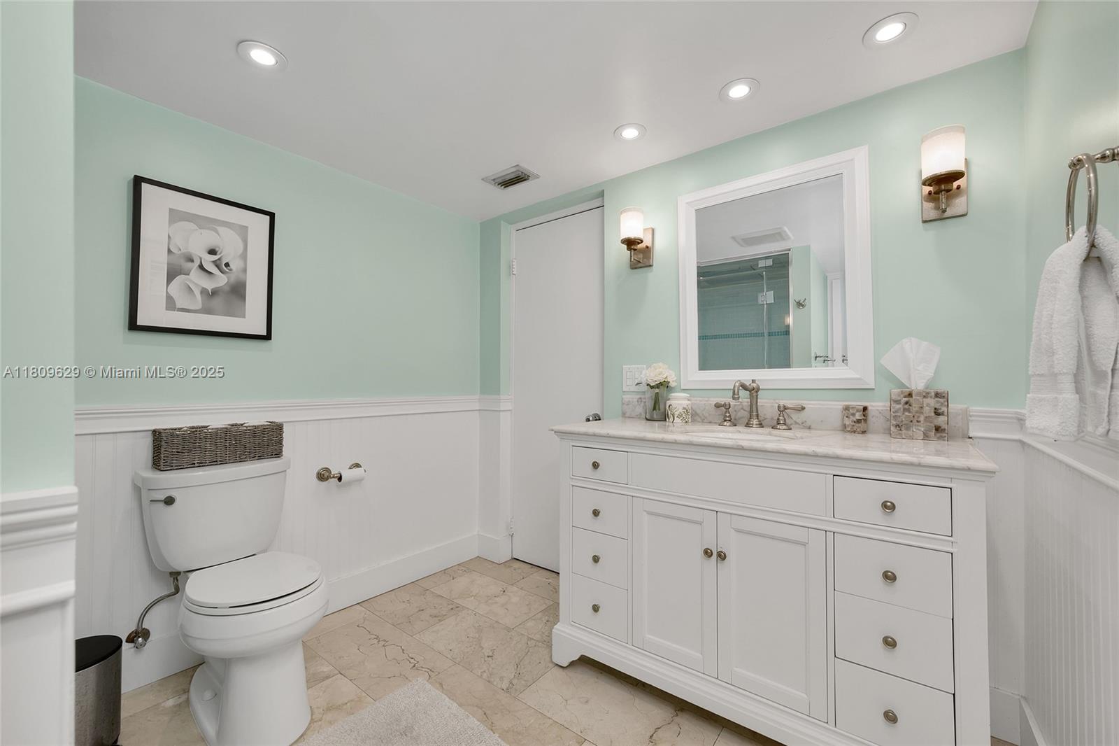 201 Knollwood Dr Key Biscayne, FL 33149 201 Knollwood Dr Key Biscayne, FL 33149