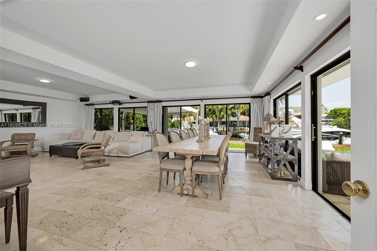 201 Knollwood Dr Key Biscayne, FL 33149 201 Knollwood Dr Key Biscayne, FL 33149