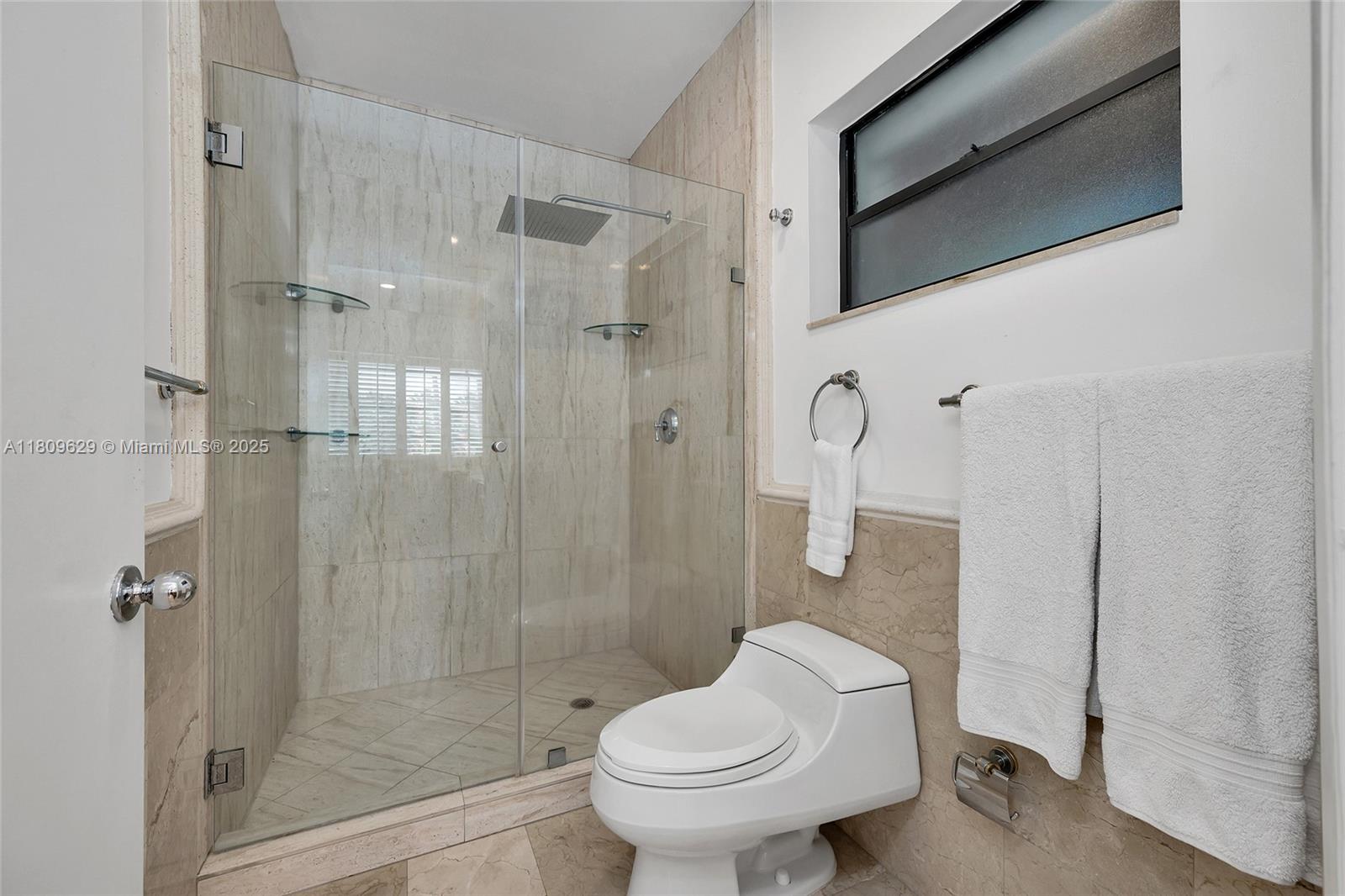 201 Knollwood Dr Key Biscayne, FL 33149 201 Knollwood Dr Key Biscayne, FL 33149