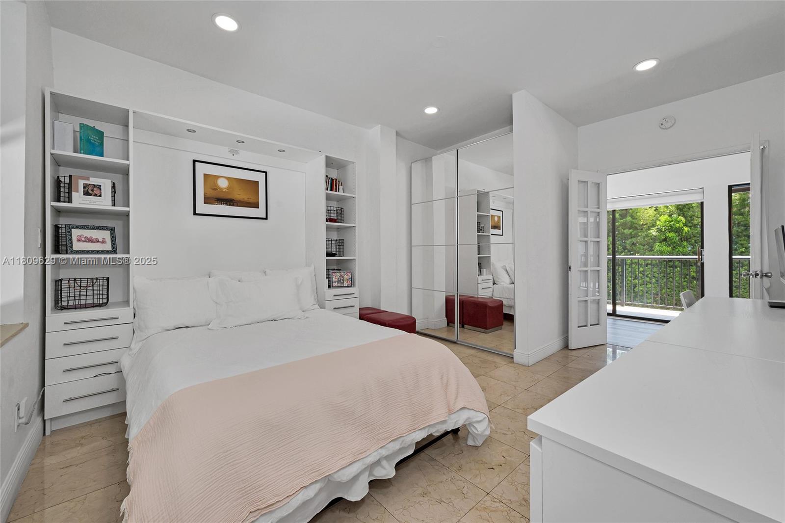 201 Knollwood Dr Key Biscayne, FL 33149 201 Knollwood Dr Key Biscayne, FL 33149