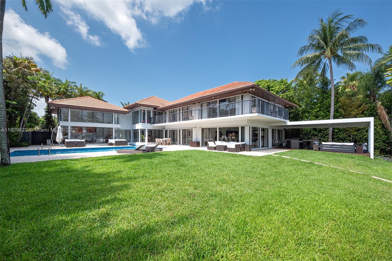 201 Knollwood Dr Key Biscayne, FL 33149 201 Knollwood Dr Key Biscayne, FL 33149