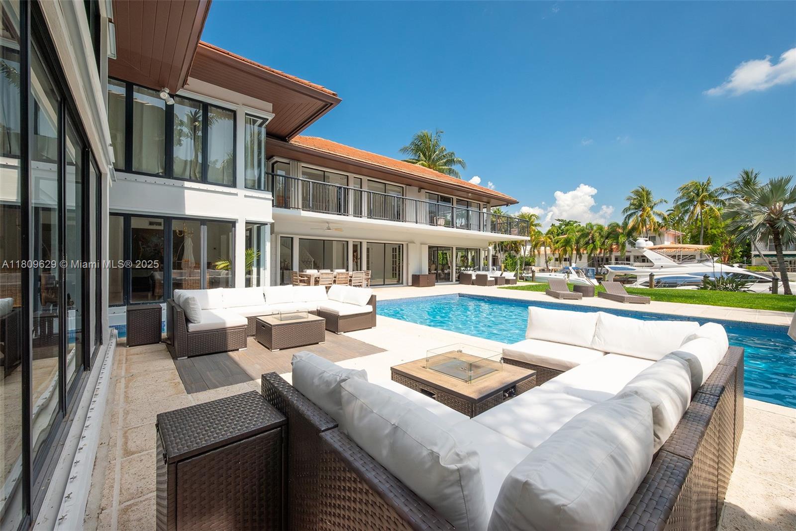 201 Knollwood Dr Key Biscayne, FL 33149 201 Knollwood Dr Key Biscayne, FL 33149