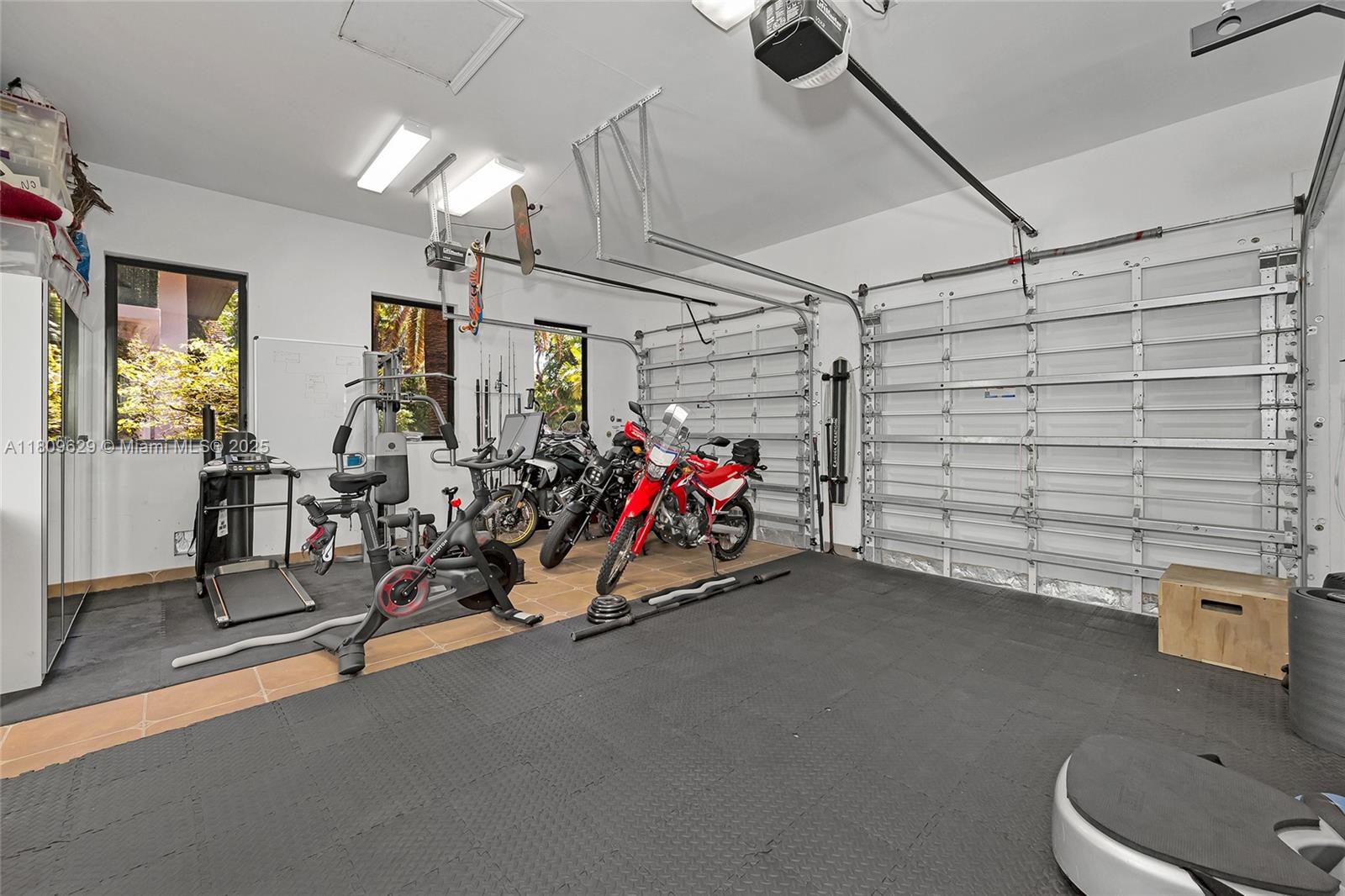201 Knollwood Dr Key Biscayne, FL 33149 201 Knollwood Dr Key Biscayne, FL 33149