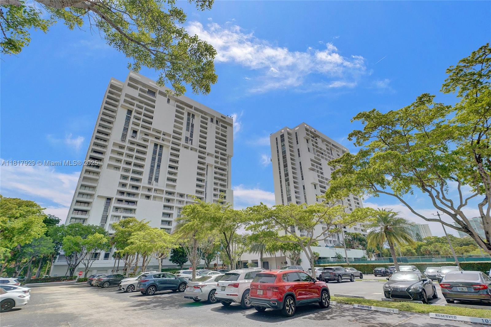 20225 NE 34th Ct #1014