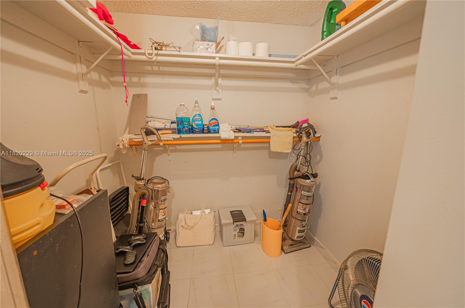 image Winston Towers21