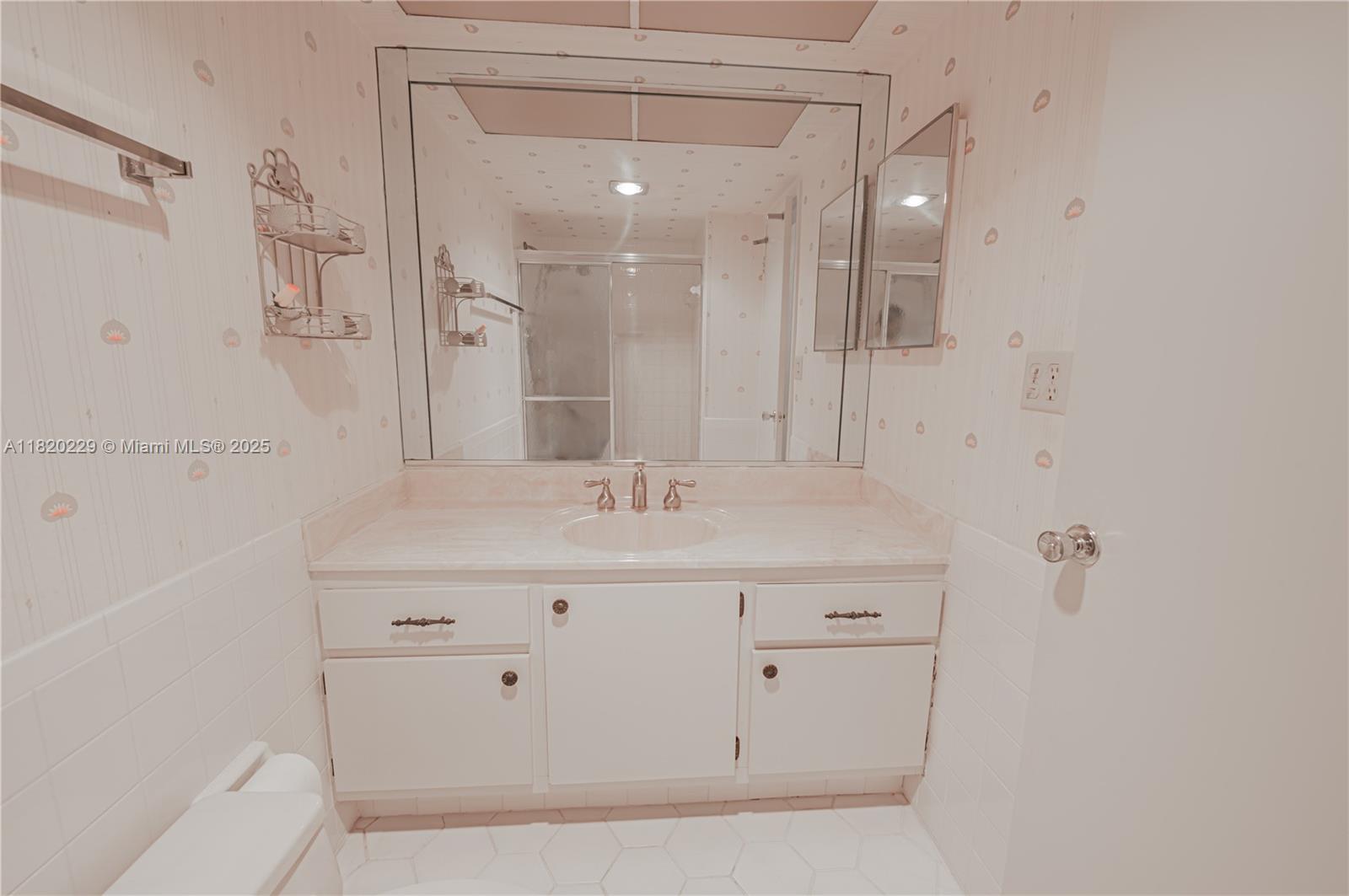 image Winston Towers24