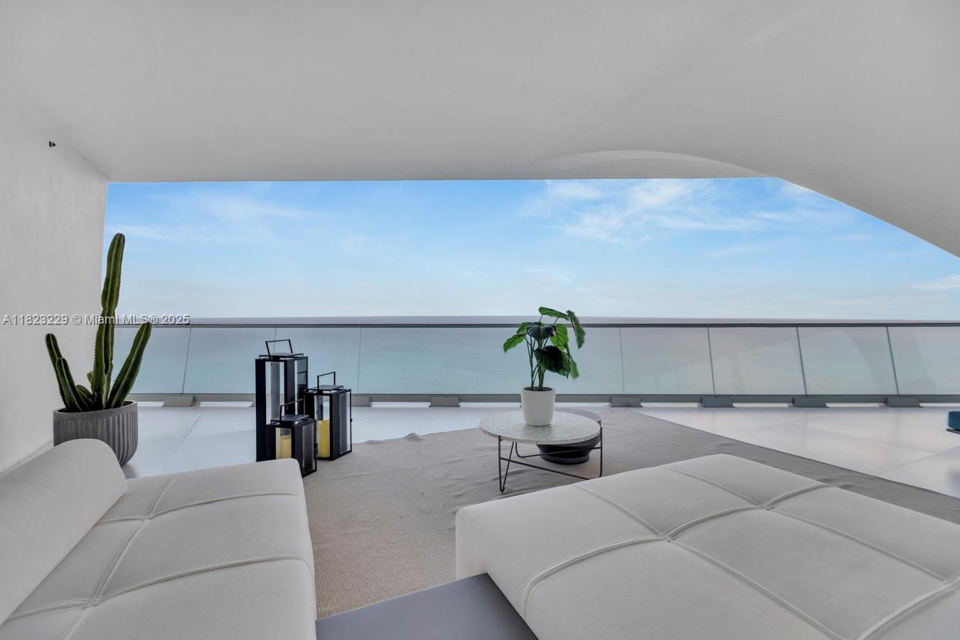 image JADE SIGNATURE45