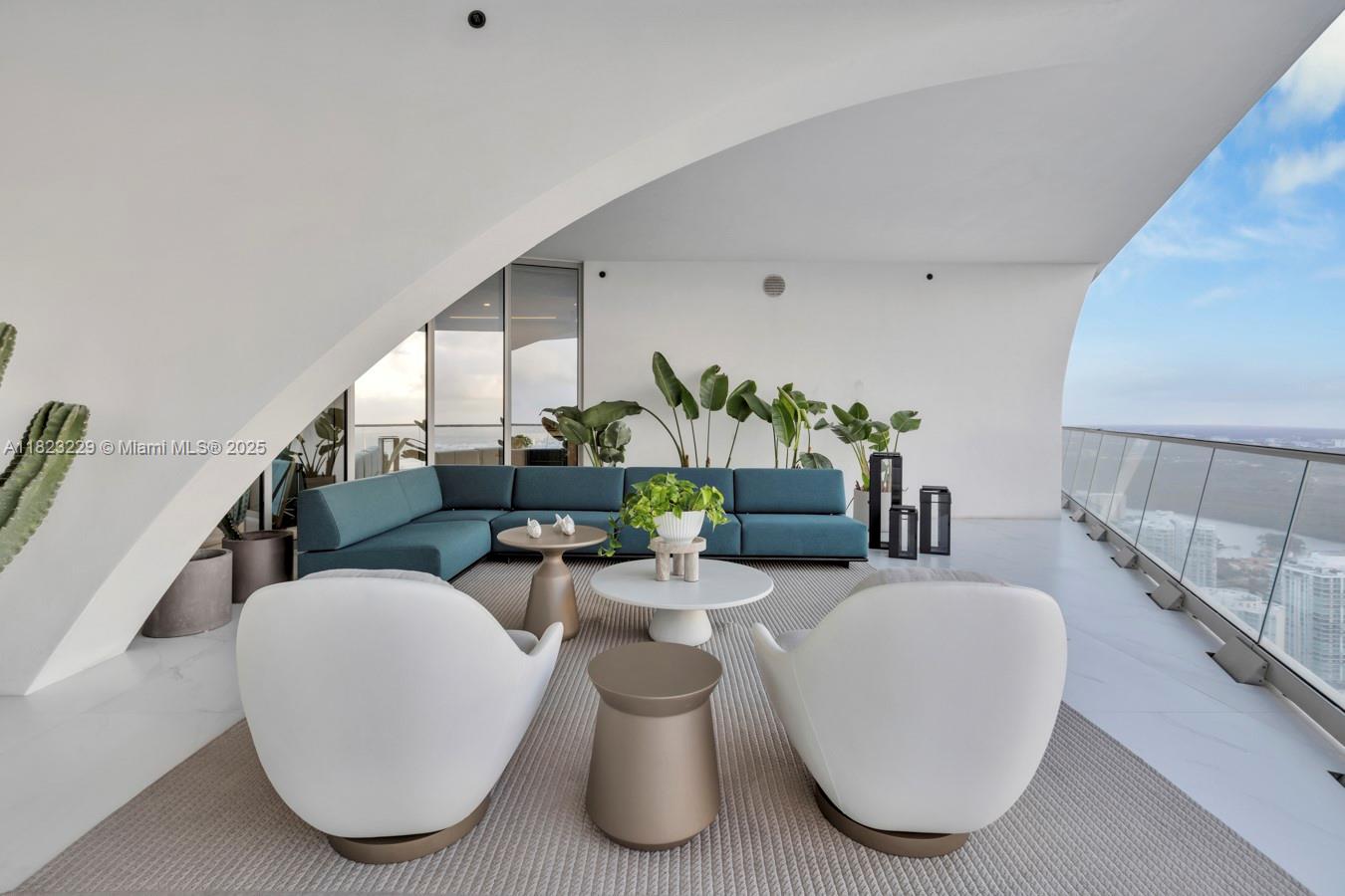 image JADE SIGNATURE49