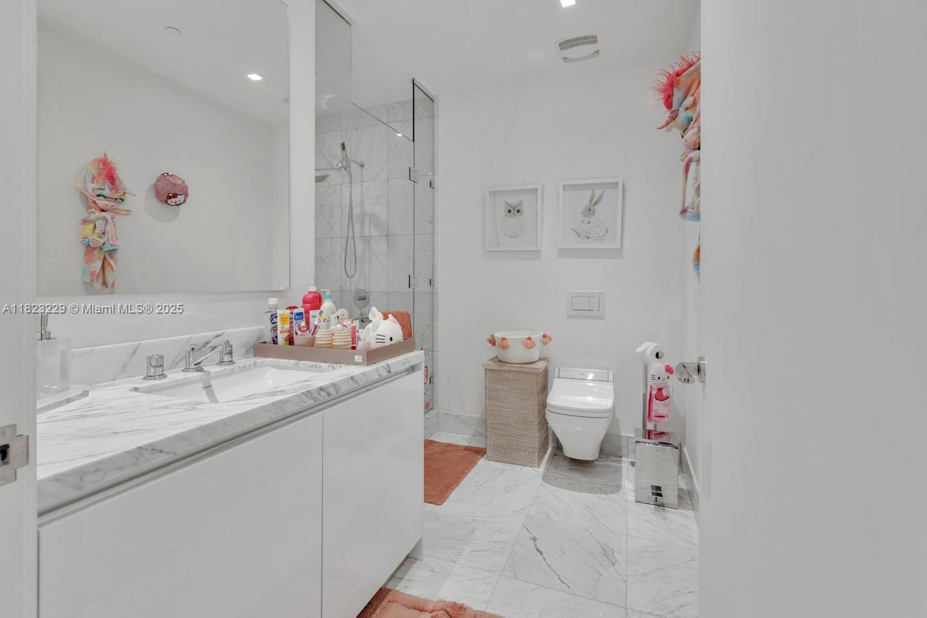 image JADE SIGNATURE58