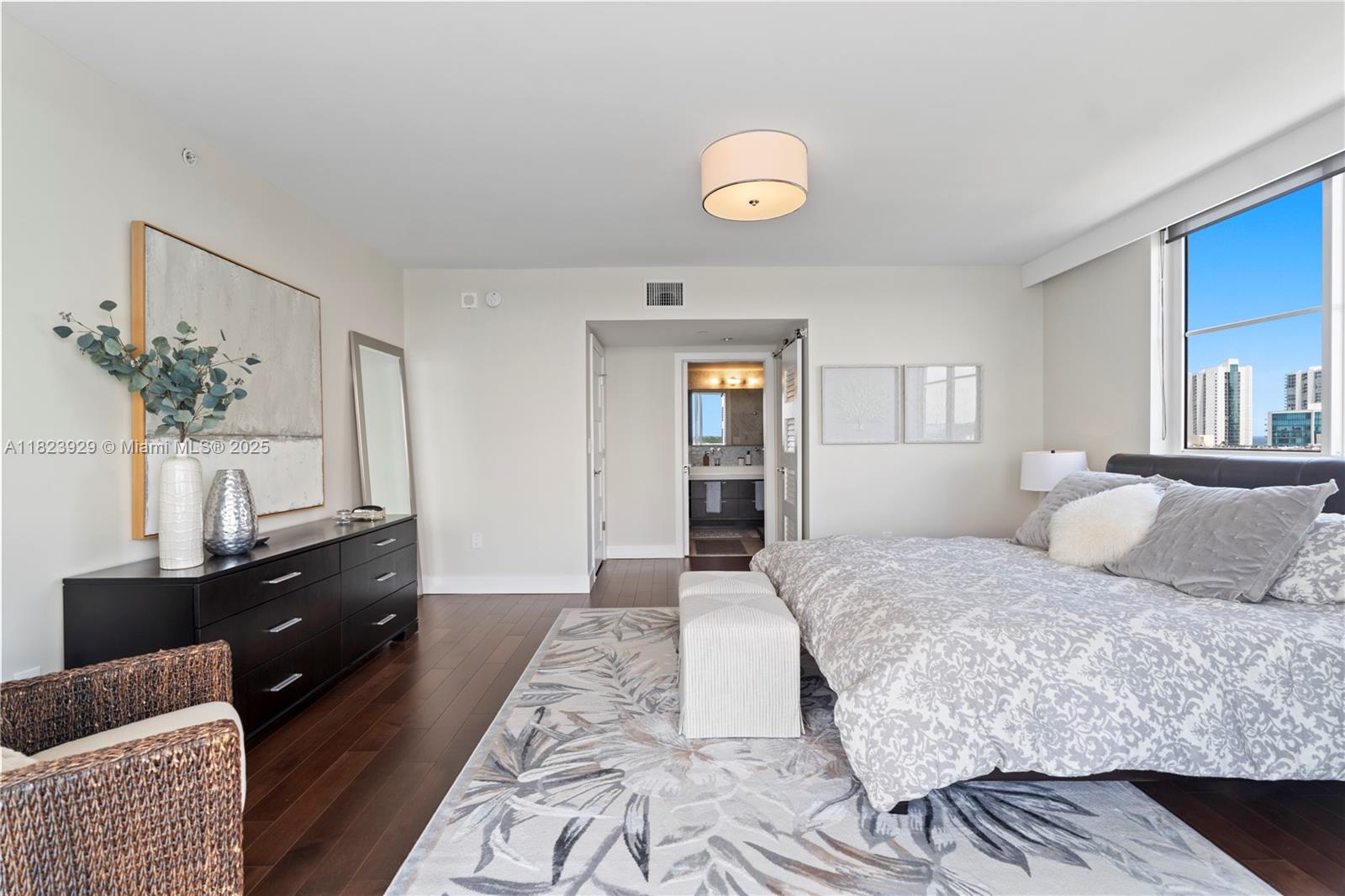 17050 N Bay Rd #PH1201 Sunny Isles Beach, FL 33160