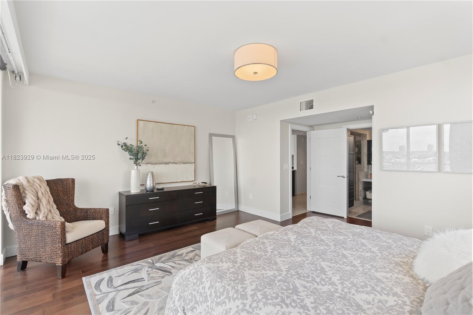 17050 N Bay Rd #PH1201 Sunny Isles Beach, FL 33160