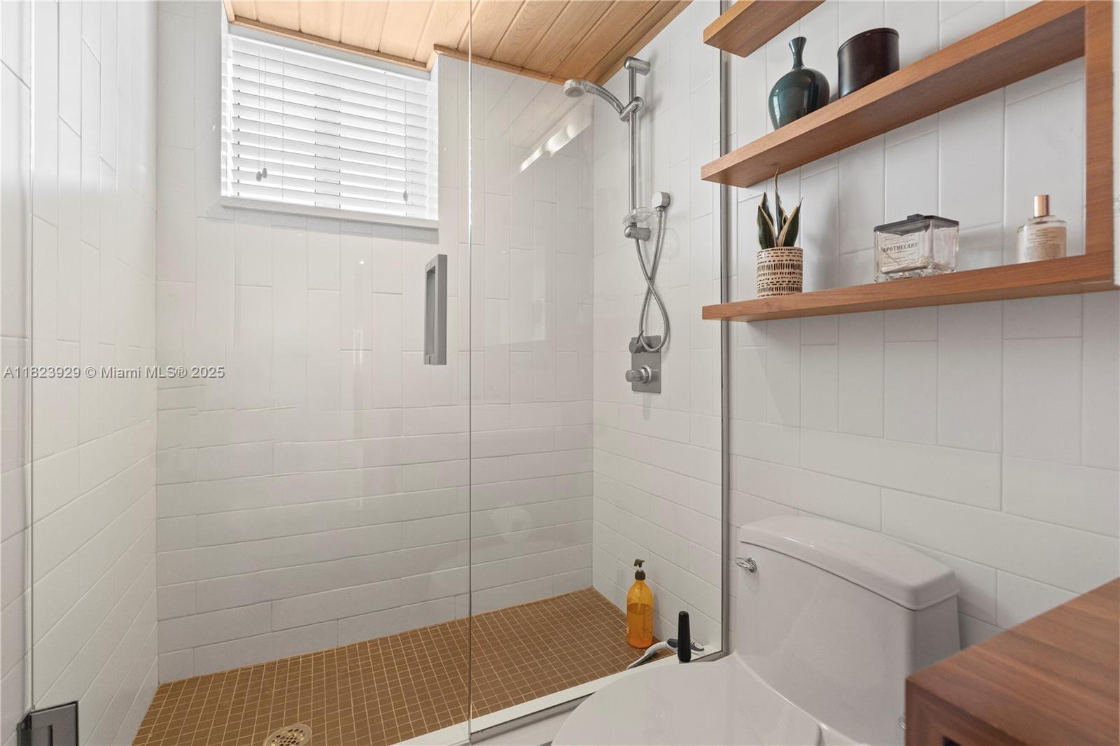 17050 N Bay Rd #PH1201 Sunny Isles Beach, FL 33160