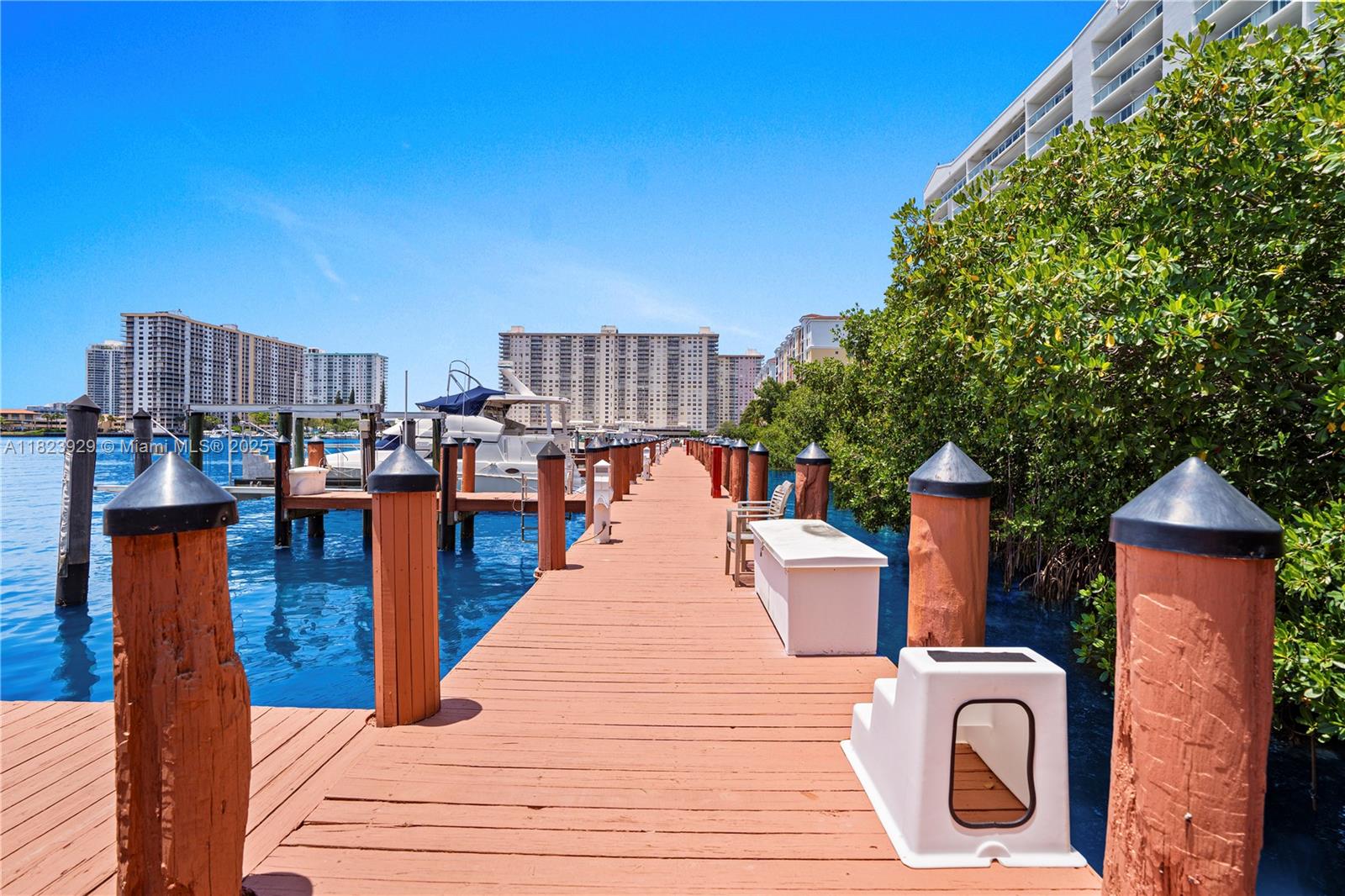 17050 N Bay Rd #PH1201 Sunny Isles Beach, FL 33160