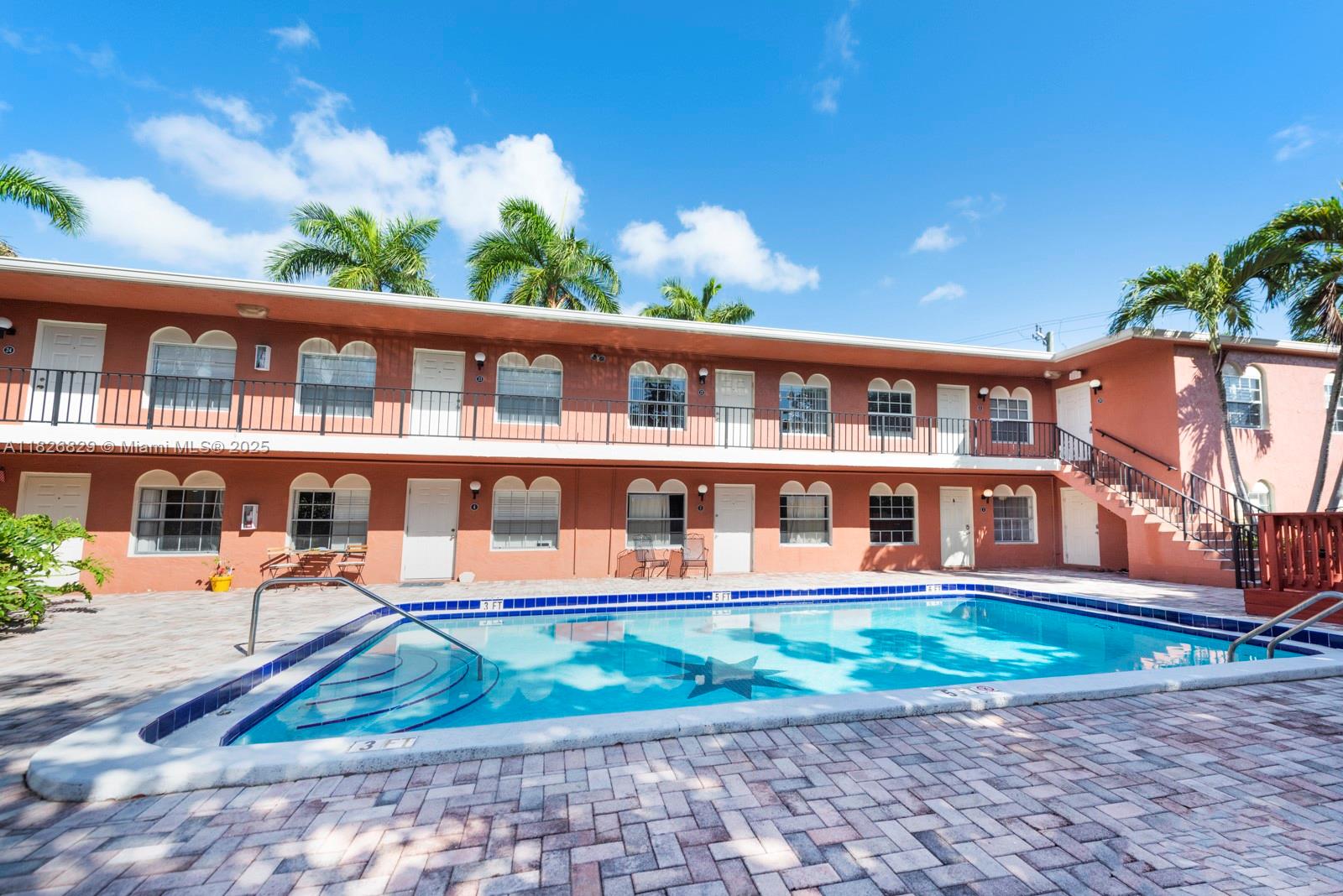 1405 Miami Rd #20