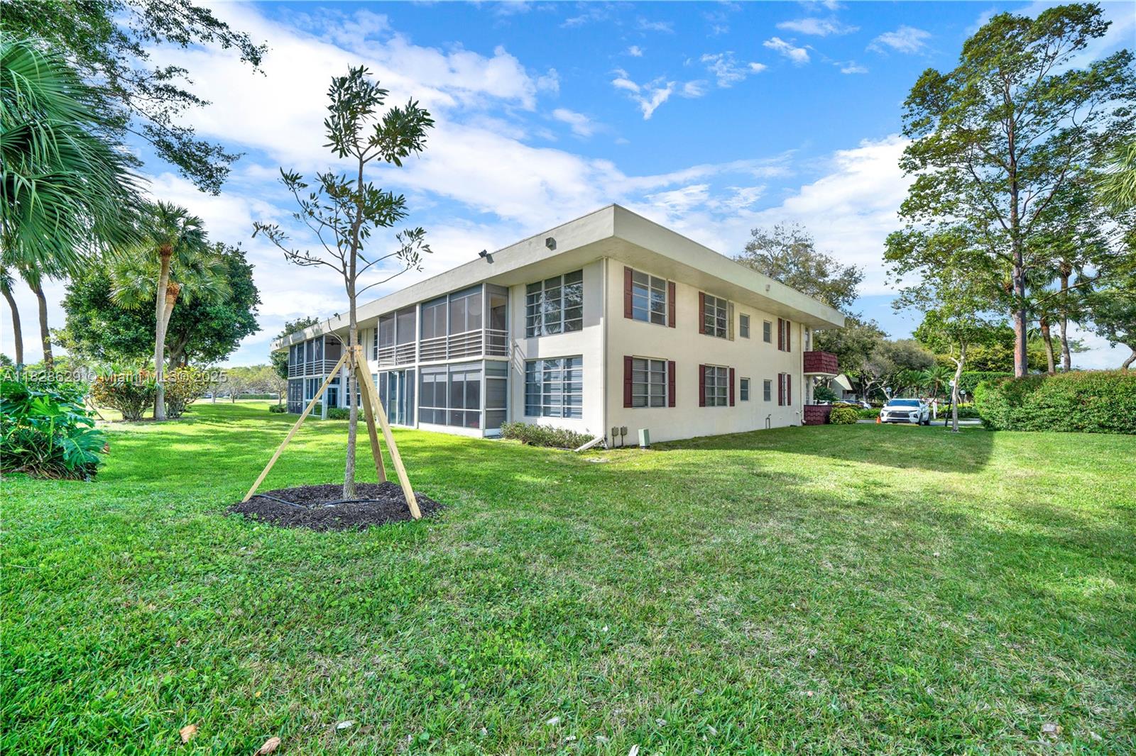 3200 N Course Ln #216