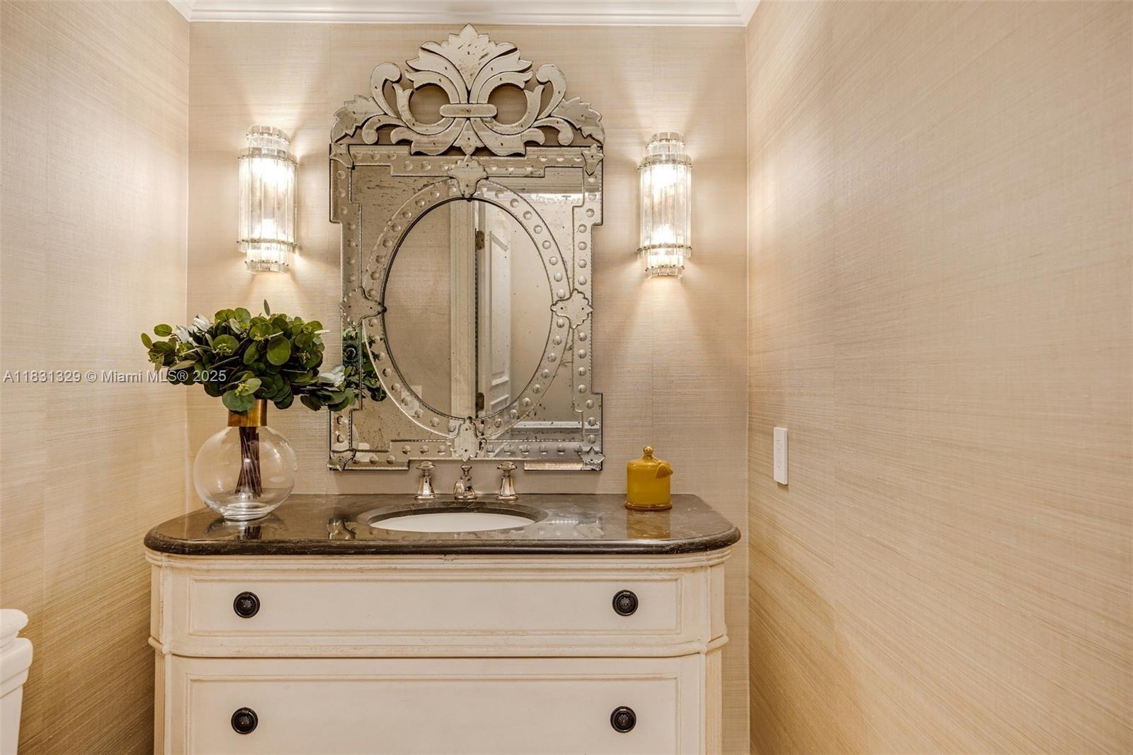 618 Valencia Ave #101 Coral Gables, FL 33134