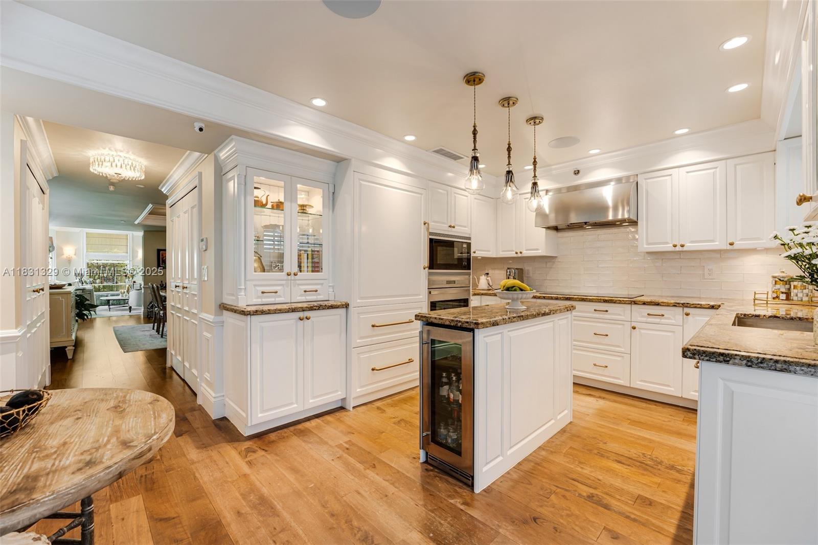 618 Valencia Ave #101 Coral Gables, FL 33134