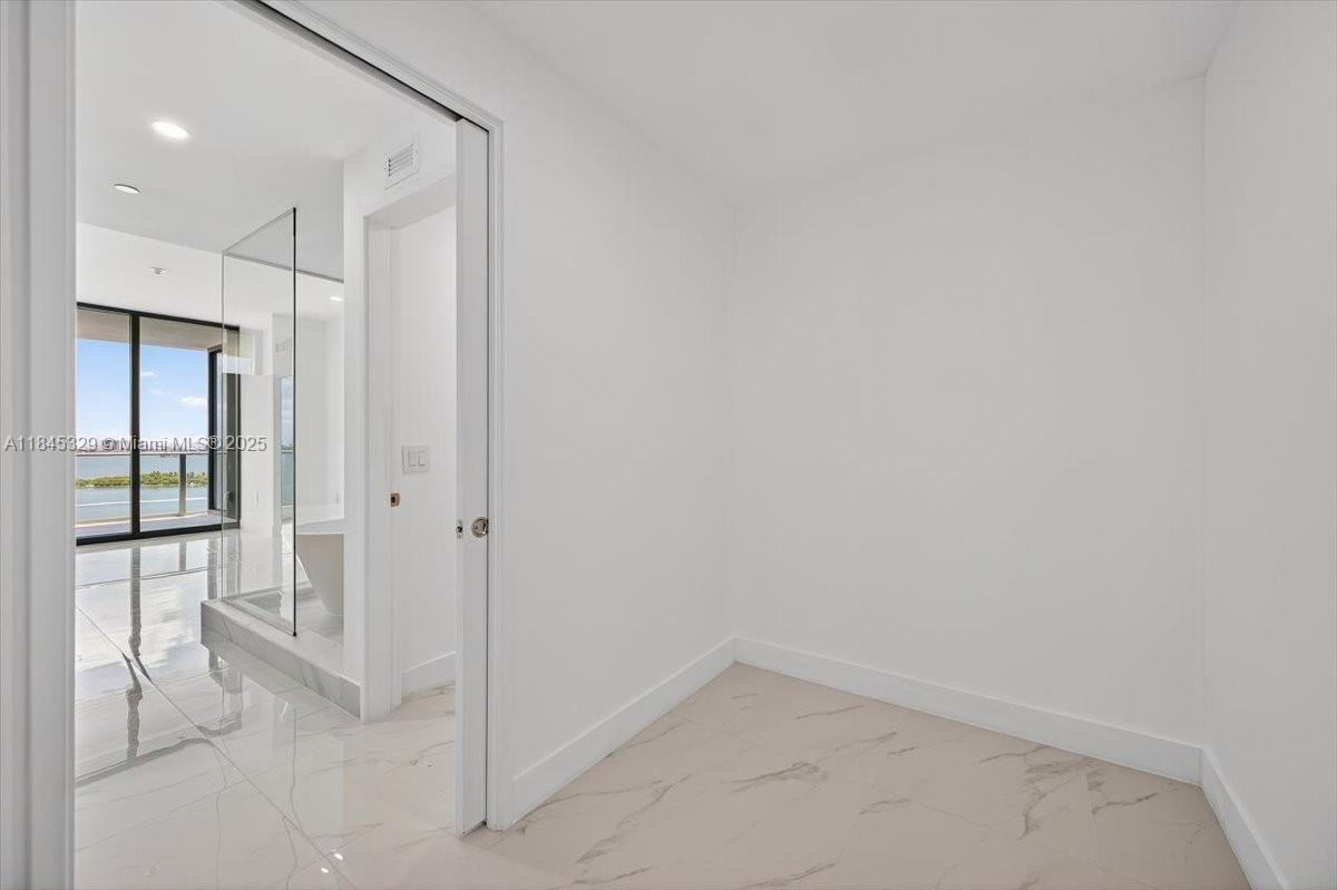 image Aria Reserve Miami South9