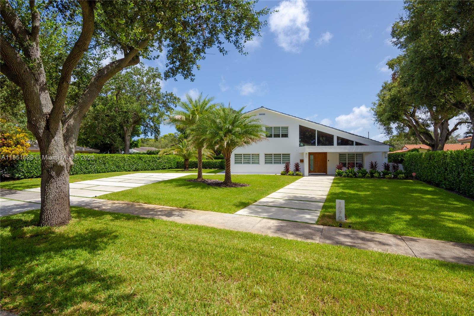 1070 NE 93rd St Miami Shores, FL 33138