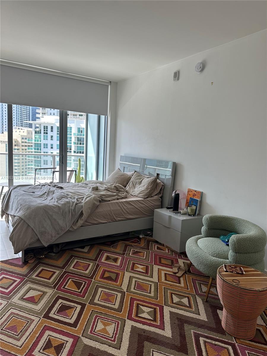 1300 Brickell Bay Dr #2213