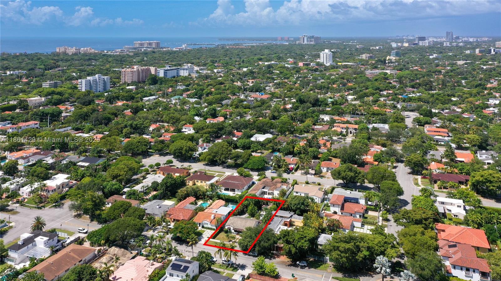 608 SW 26th Roads Miami, FL 33129