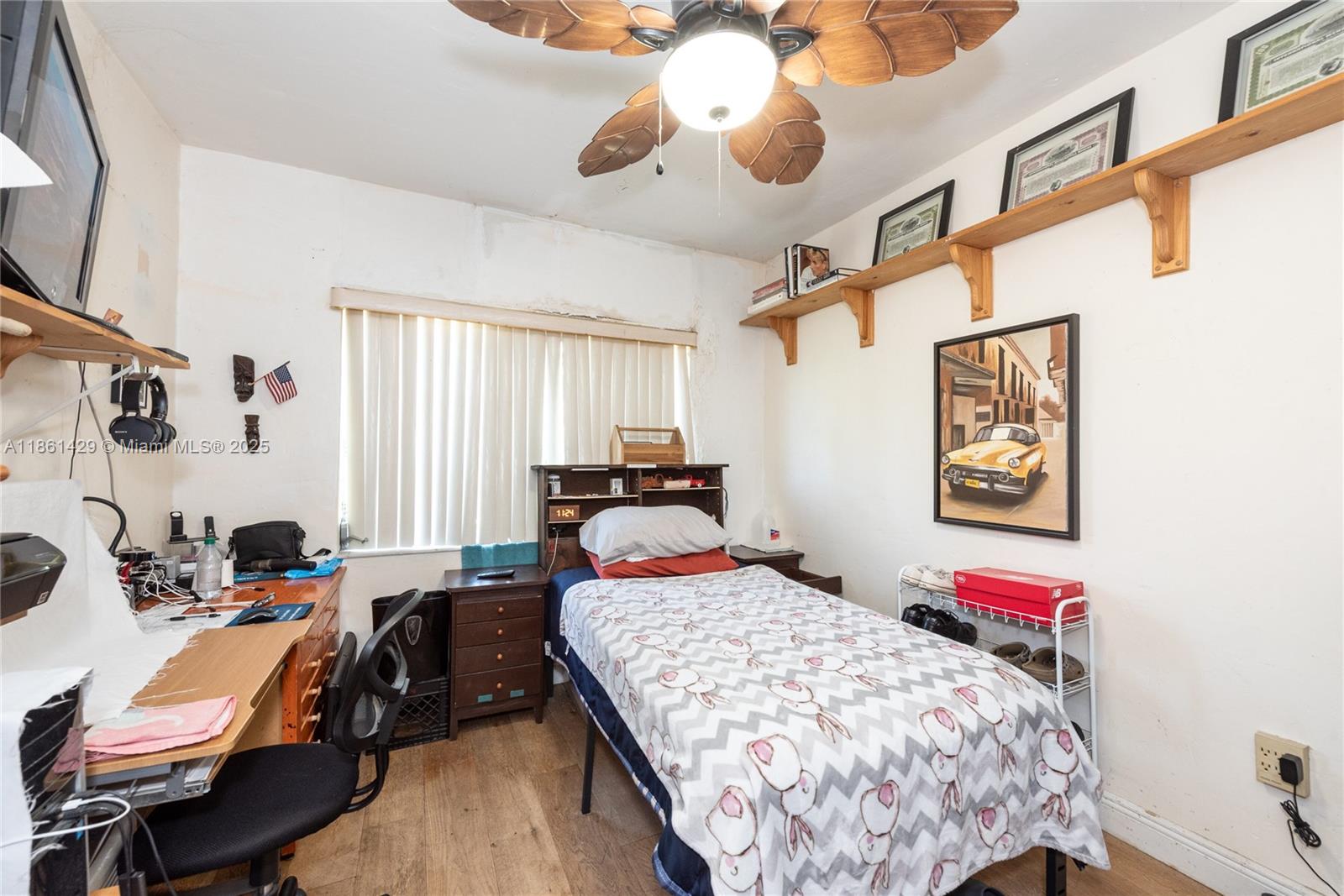 608 SW 26th Roads Miami, FL 33129