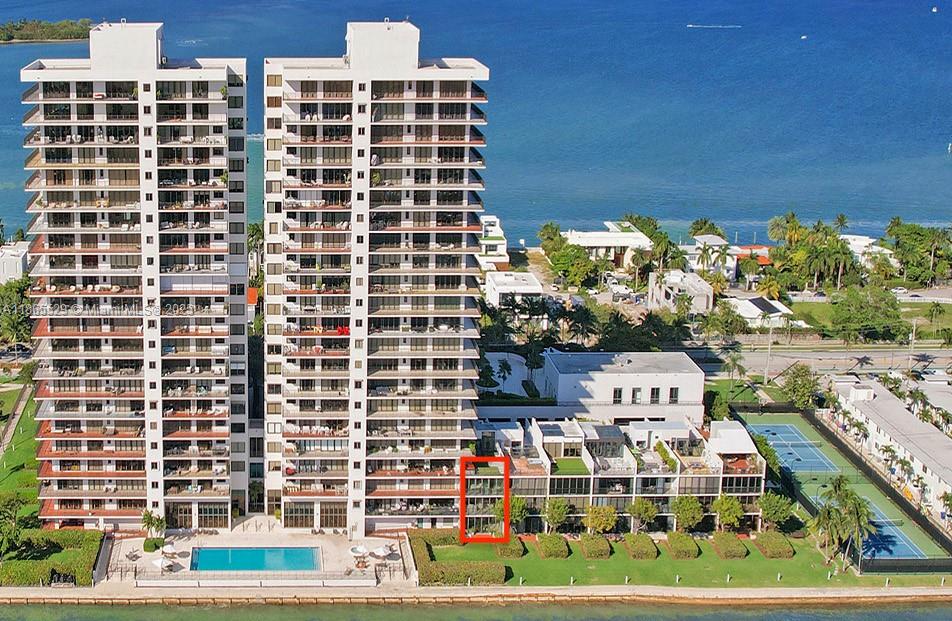 image 1000 Venetian Way23