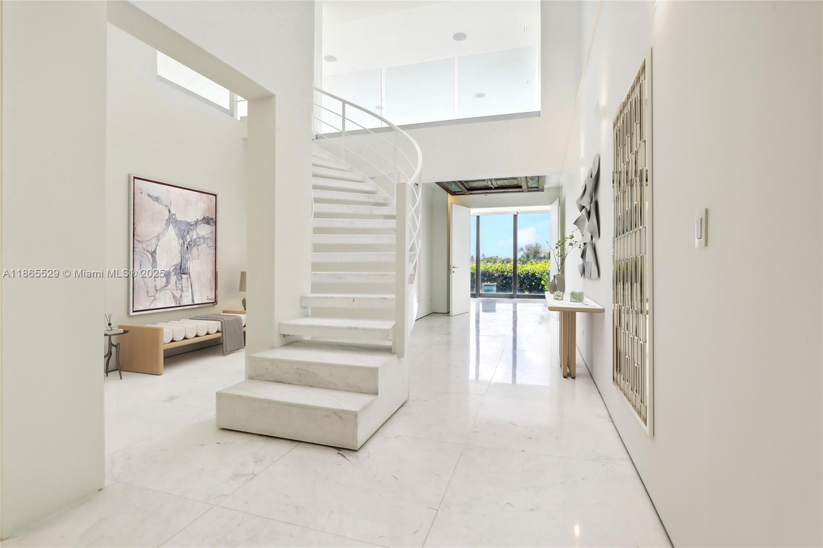 image 1000 Venetian Way3