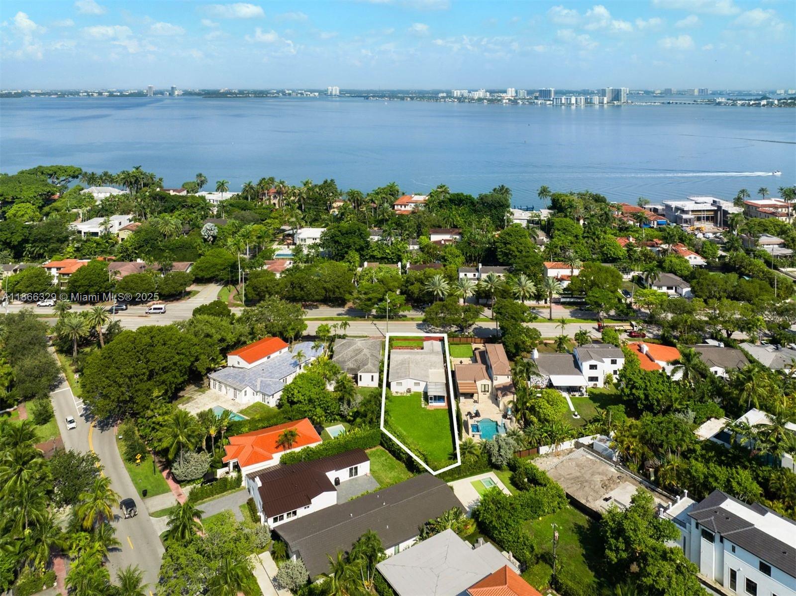 5127 Alton Rd Miami Beach, FL 33140