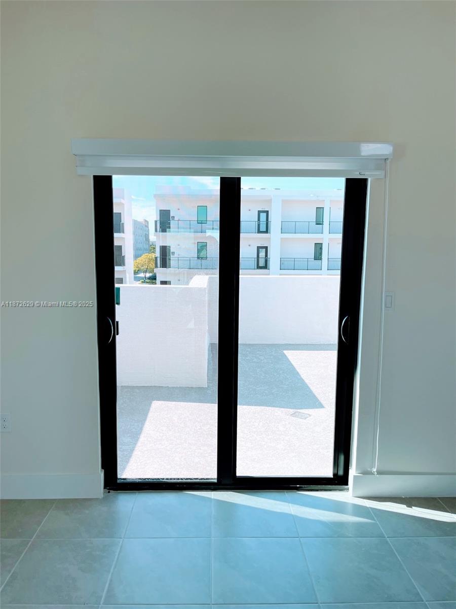 8118 NW 42nd St Doral, FL 33166