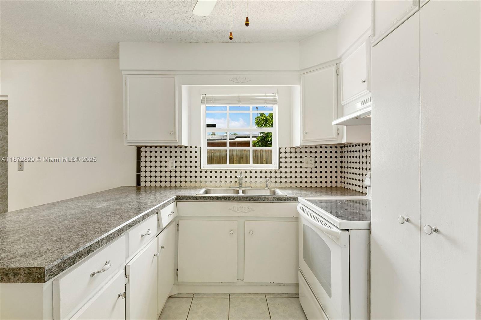 3431 NE 15th Ave,Pompano Beach, FL 33064