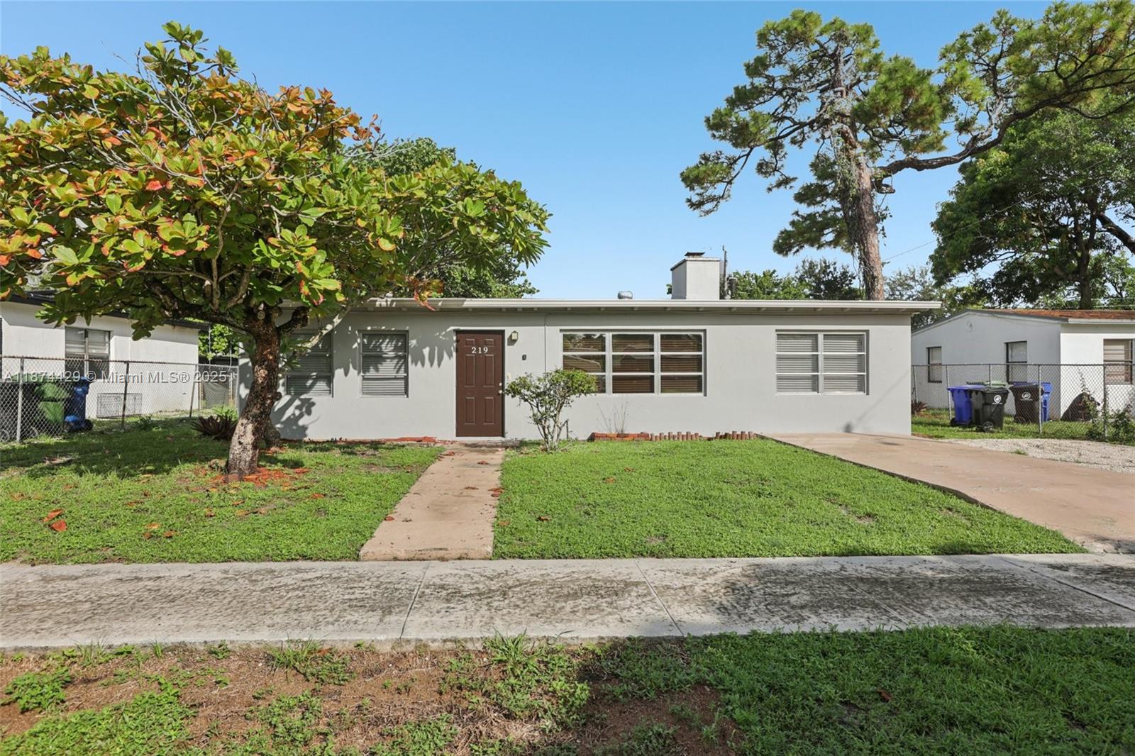 219 SW 21st Way