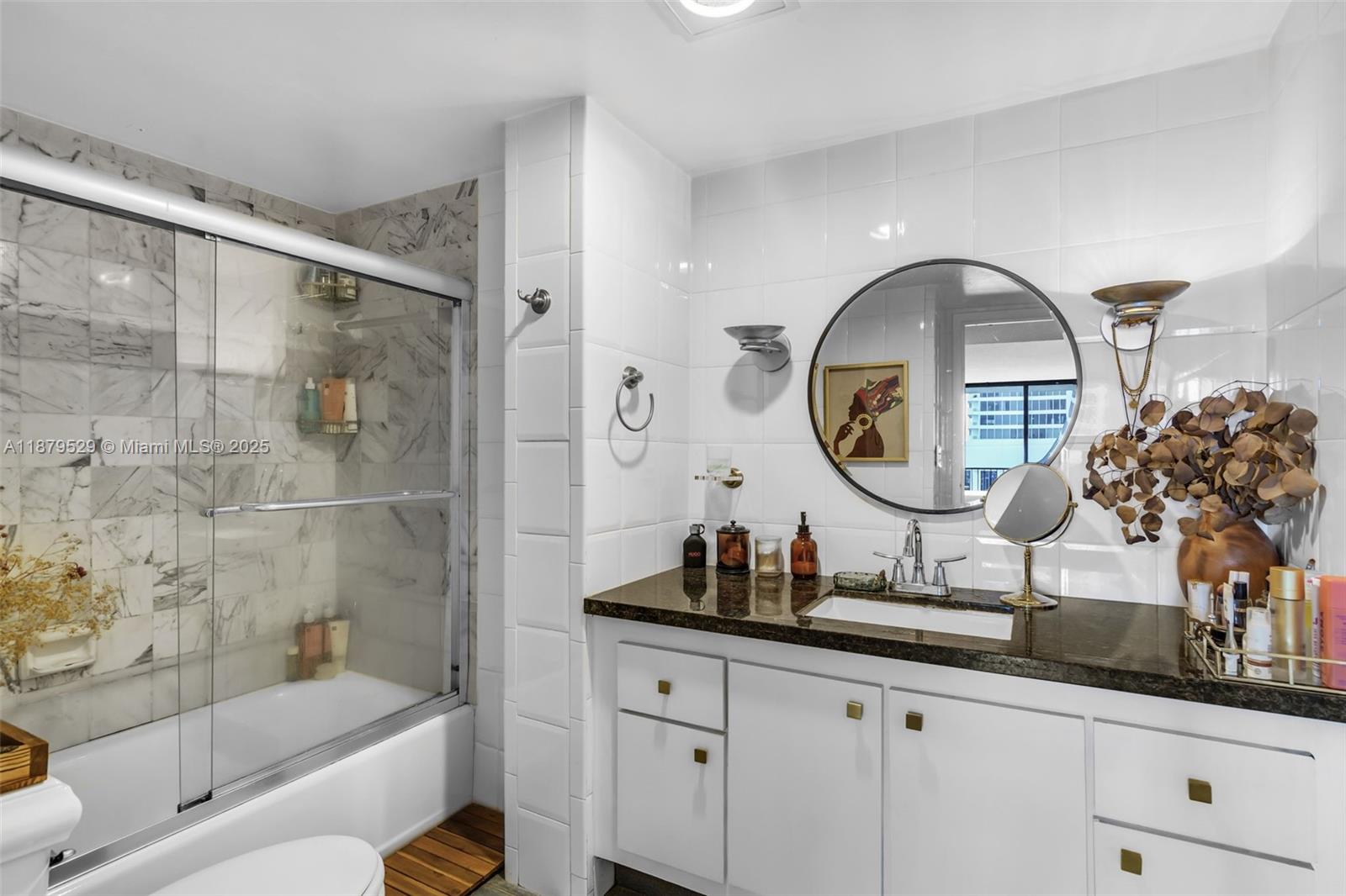 555 NE 15th St #PH-D Miami, FL 33132