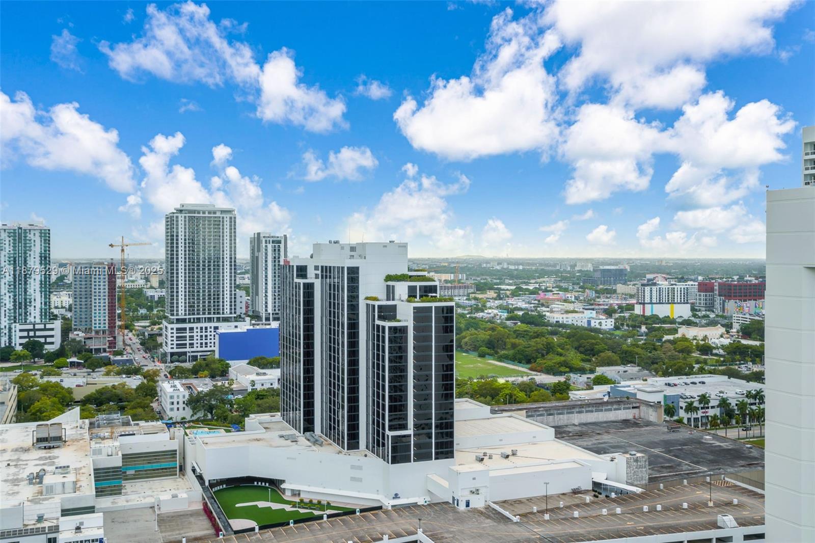 555 NE 15th St #PH-D Miami, FL 33132