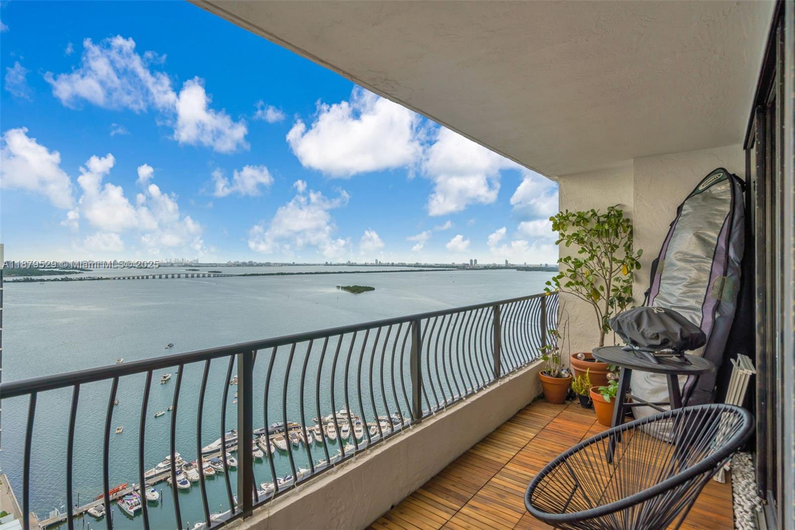 555 NE 15th St #PH-D Miami, FL 33132