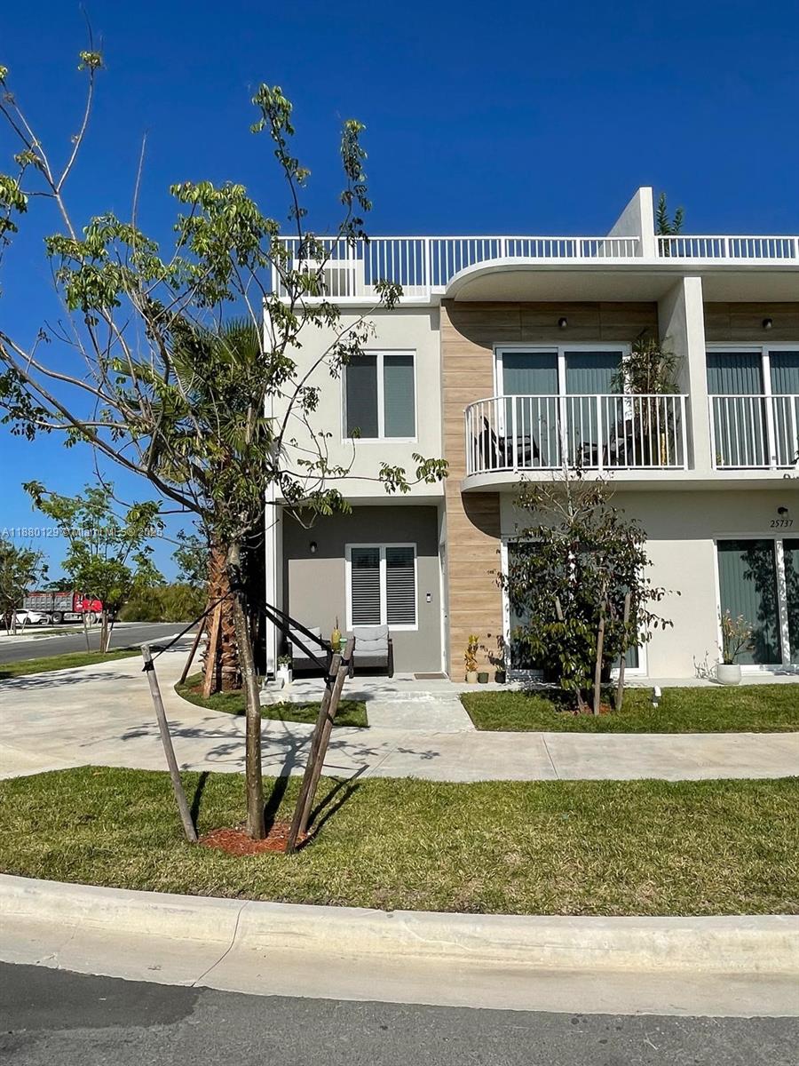 25731 SW 144th Ave #25731
