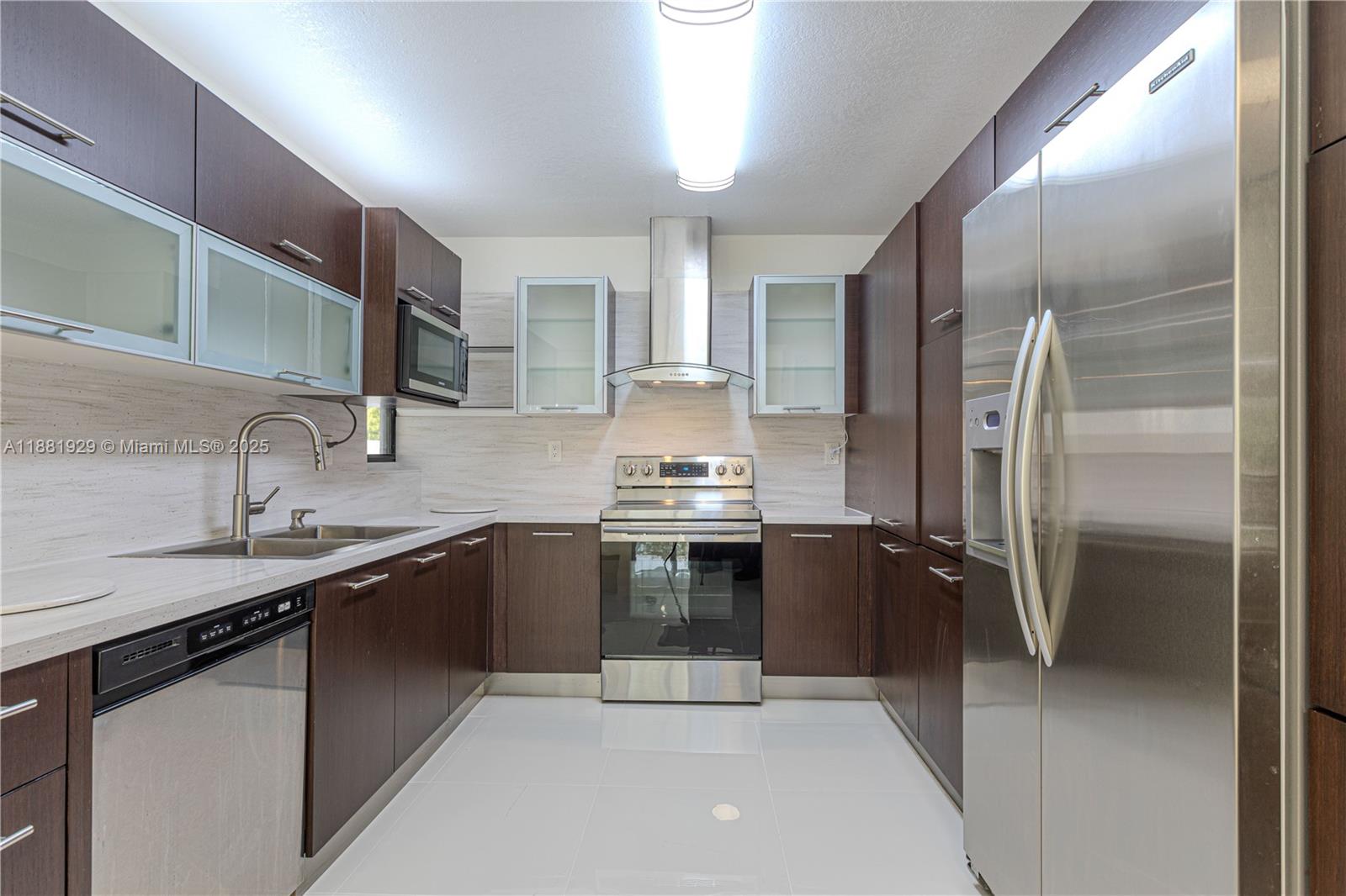 231 Poinciana Dr Sunny Isles Beach, FL 33160