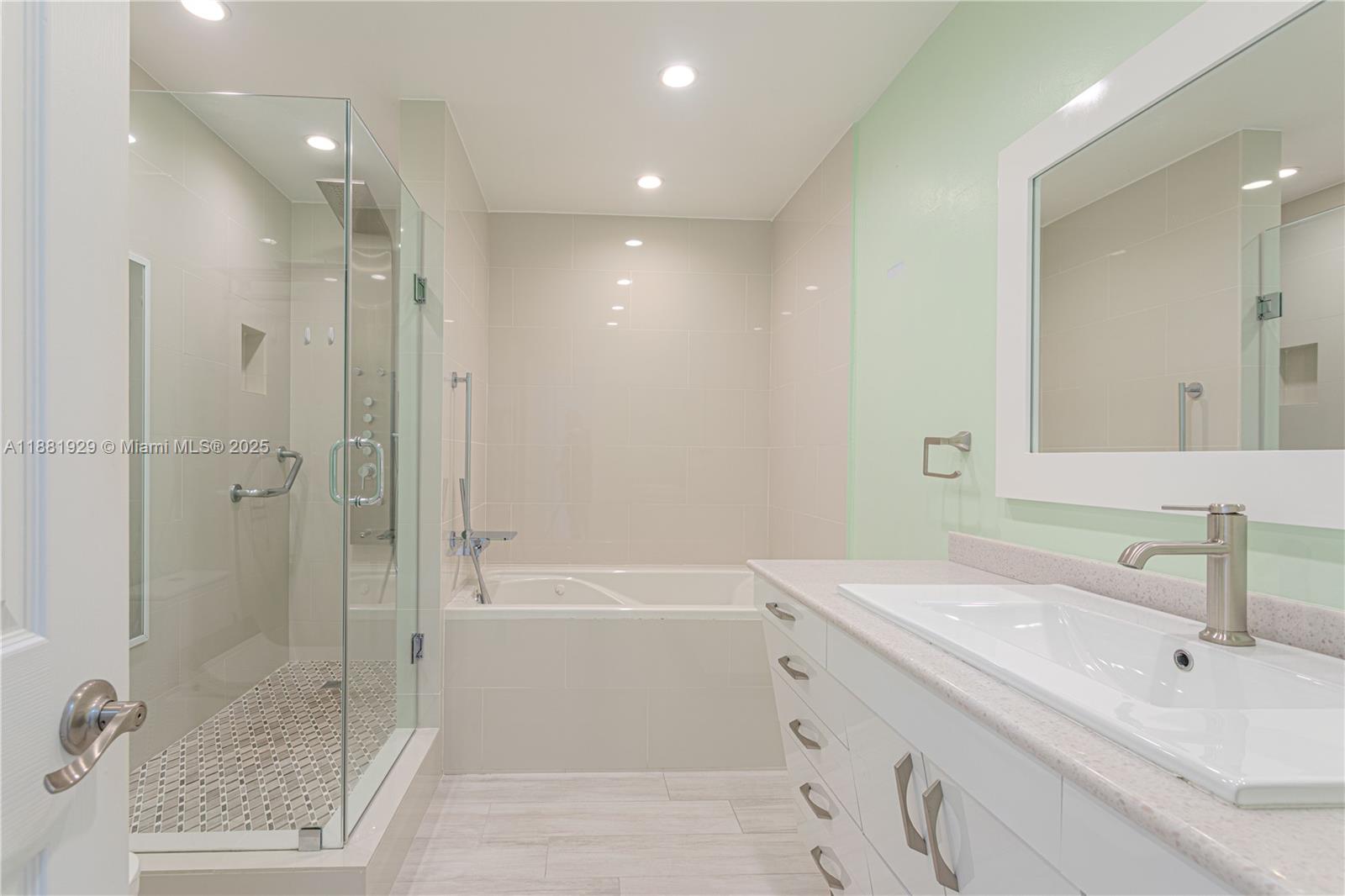 231 Poinciana Dr Sunny Isles Beach, FL 33160