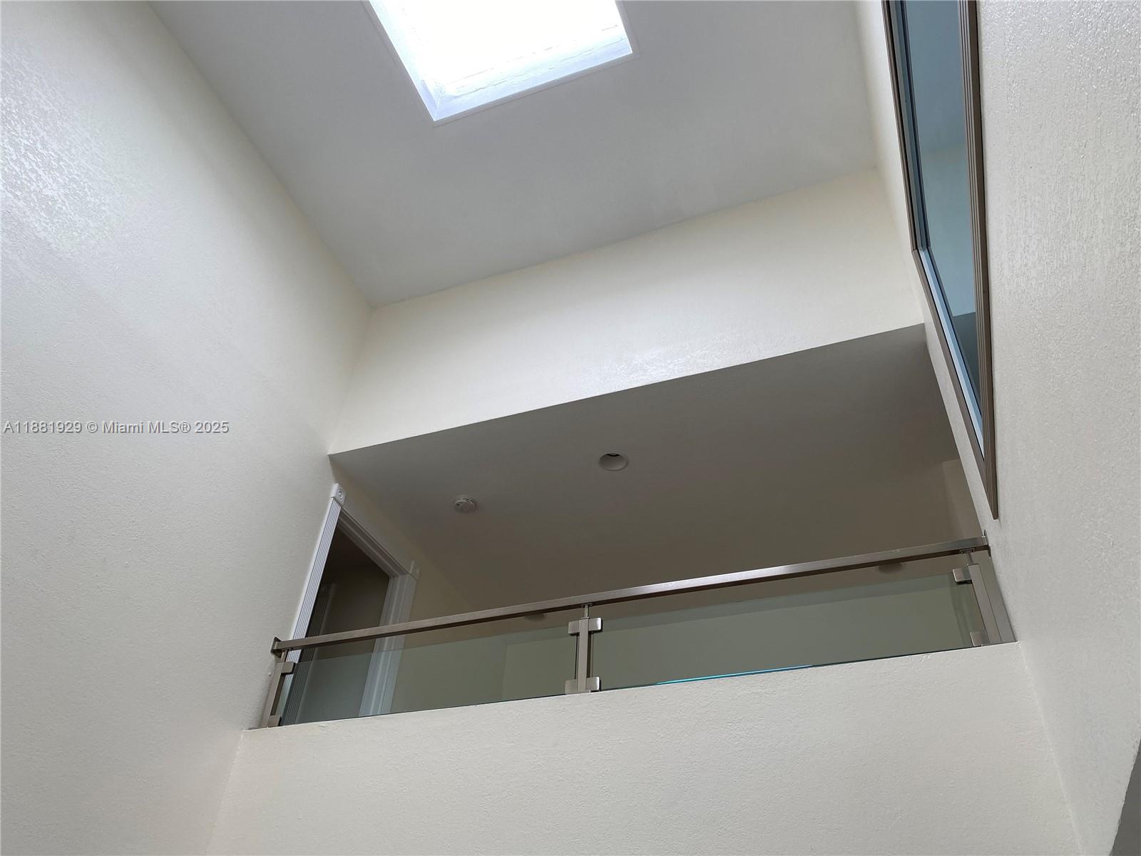 231 Poinciana Dr Sunny Isles Beach, FL 33160