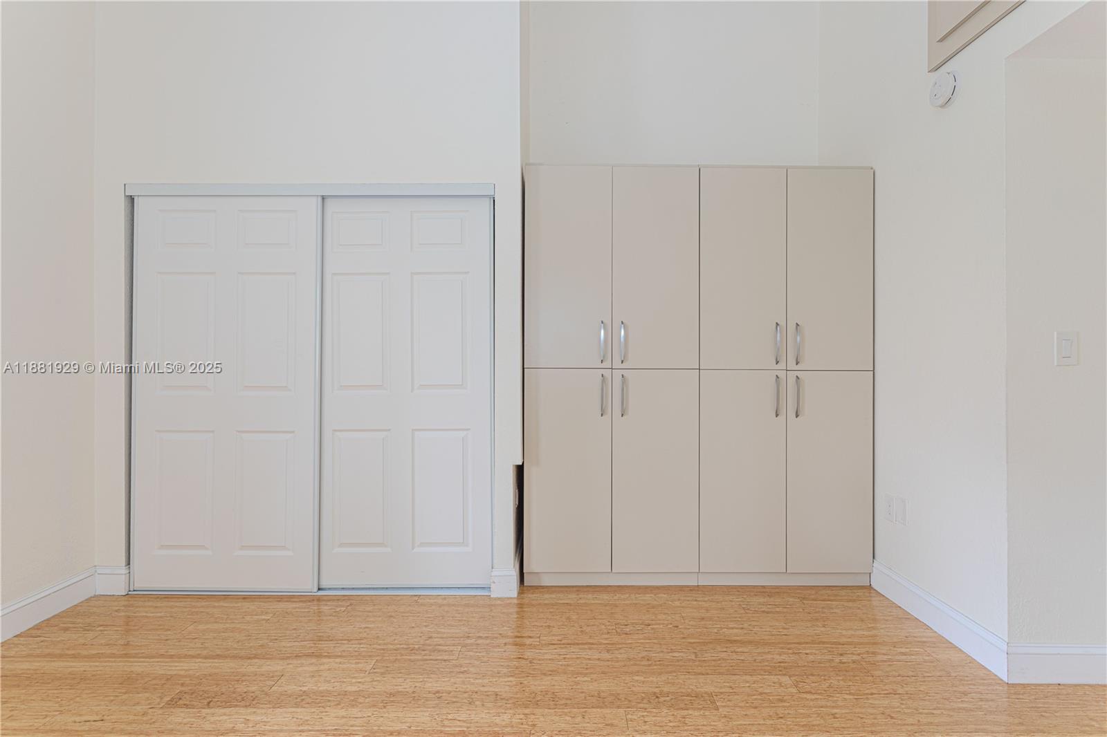 231 Poinciana Dr Sunny Isles Beach, FL 33160